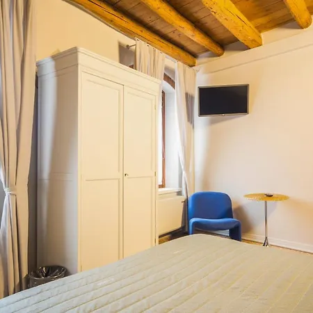 Torre - Locazione Turistica * Soave (Verona)